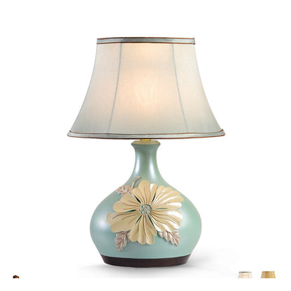 Modern Creative Table Lamp Resin 220-240V Green