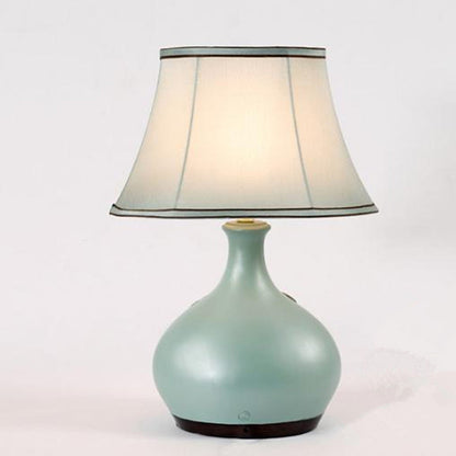 Modern Creative Table Lamp Resin 220-240V Green